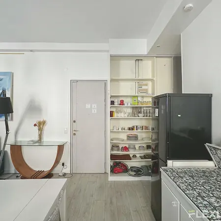 Flexliving - T2 - Servan * Paris